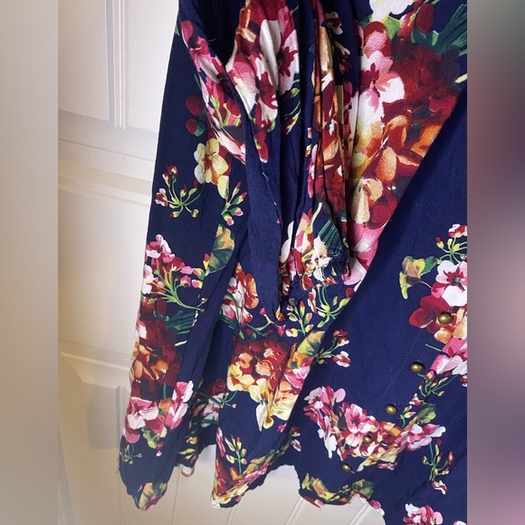 Umgee Navy Multicolor Floral Long Sleeve Layered Blouse - Picture 6 of 8